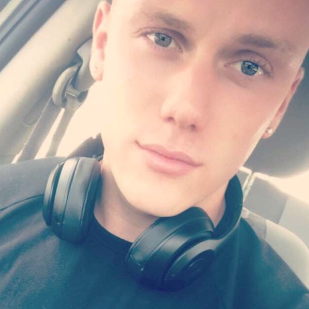 Meet your Posher, Jared